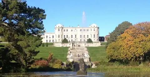 From Dublin: Wicklow, Powerscourt, and Glendalough Day Tour