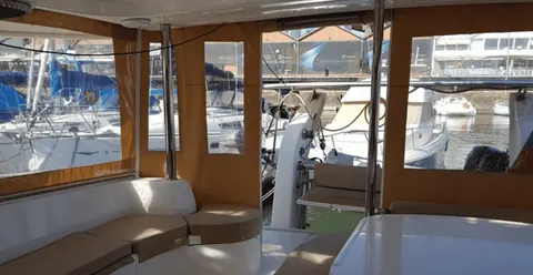 Lisbon: Sunset Cruise With Drinks on Spacious Yacht