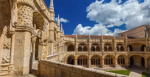 Lisbon Card: 24, 48, or 72-Hour Pass