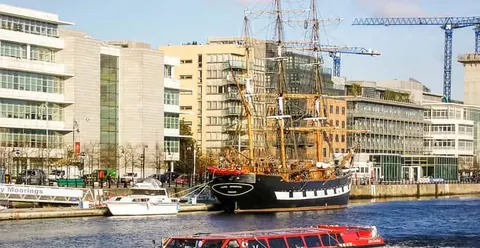 Dublin: River Liffey Sightseeing Cruise