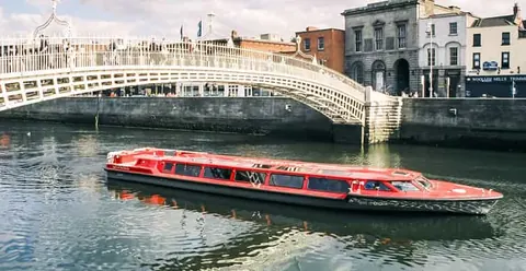 Dublin: River Liffey Sightseeing Cruise