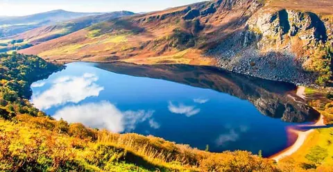 From Dublin: Glendalough & Wicklow Mountains Morning Tour