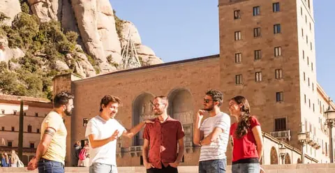 From Barcelona: Montserrat Half-Day Wine and Tapas Trip