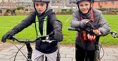 Dublin: Guided Bike & E-Bike Tour