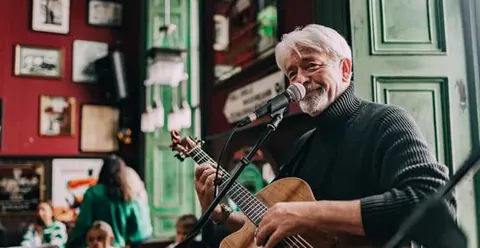 Dublin: Irish Music and Dance Show with Dance Lesson 2026