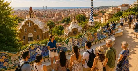 Barcelona: Park Guell Guided Tour with Skip The Line Entry