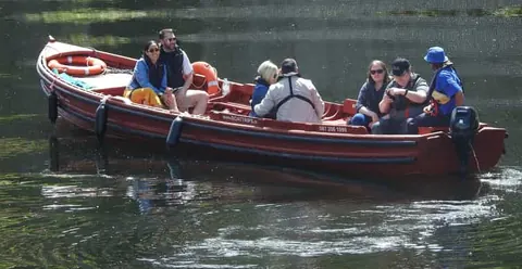 Kilkenny: Guided City Boat Tour with Kilkenny Castle Views