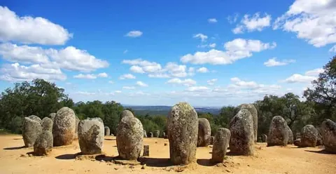 Évora and Megaliths Full-Day Tour from Lisbon