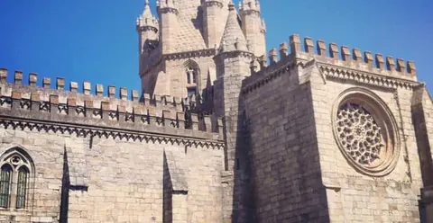 Évora and Megaliths Full-Day Tour from Lisbon