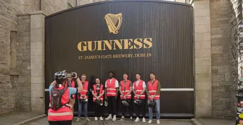Dublin: Bike & E-Bike Tour with a Local Guide