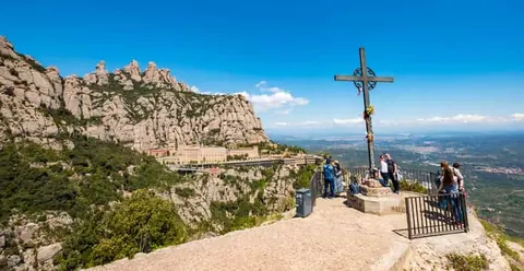From Barcelona: Montserrat Monastery, Easy Hike, Cable Car