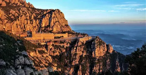 From Barcelona: Montserrat Monastery, Easy Hike, Cable Car