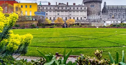 Dublin: Book of Kells, Dublin Castle and Christ Church Tour