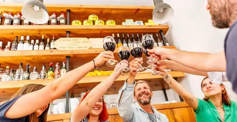 Lisbon: Food and Wine Small Group Walking Tour