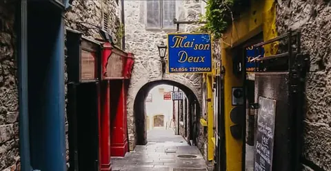 From Dublin: Wicklow Mountains, Glendalough & Kilkenny Tour