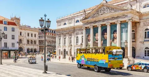 Lisbon: Amphibious Sightseeing Tour