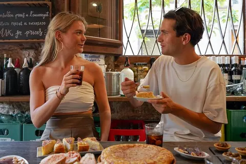 Barcelona Tapas and Wine Experience Small-Group Walking Tour