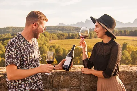 From Barcelona: Half-Day Montserrat, Tapas & Wine Tour