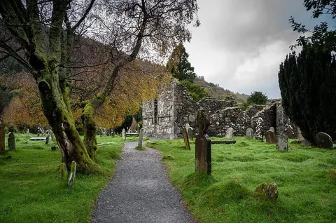 Dublin: Glendalough, Wicklow, Kilkenny and Sheepdog demonstration