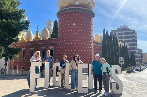 Girona & Dali Museum Small Group Tour with Pick-up from Barcelona
